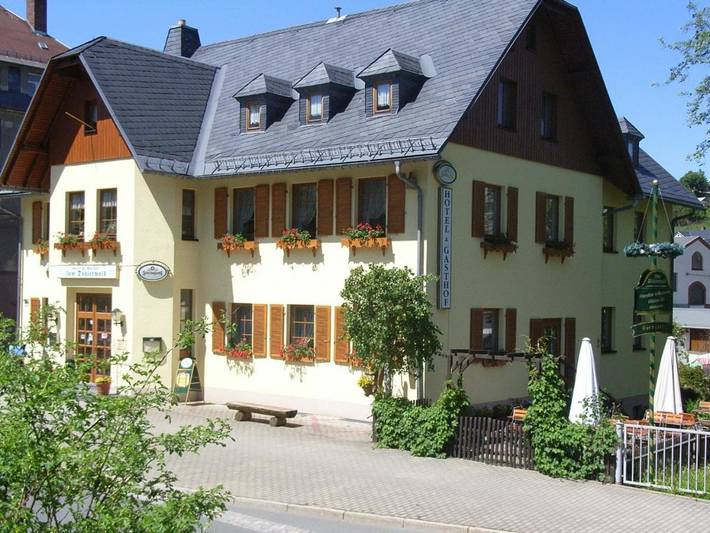 Hotel für 2 Personen, mit Terrasse und Garten sowie Sauna in Klingenthal