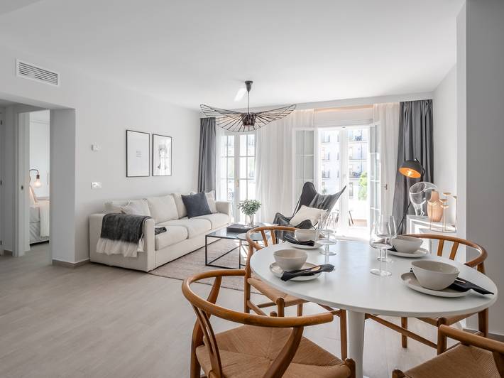 Entire apartment, Casa Lily in Marbella West, Marbella