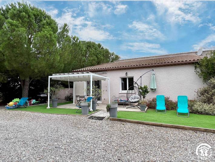 Gîte pour 4 personnes, avec Terrasse et Jardin
