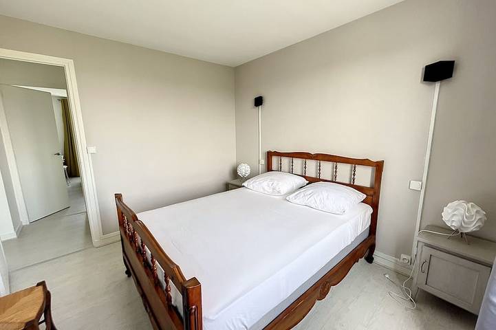 Appartement entier, Appartement spacieux près de la plage et commerces, 4 couchages in Donville-les-Bains, Côte de la Déroute