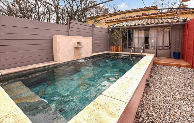 Location de vacances pour 5 personnes, avec jardin et terrasse ainsi que piscine et jacuzzi, animaux acceptés à Aubignan - 2