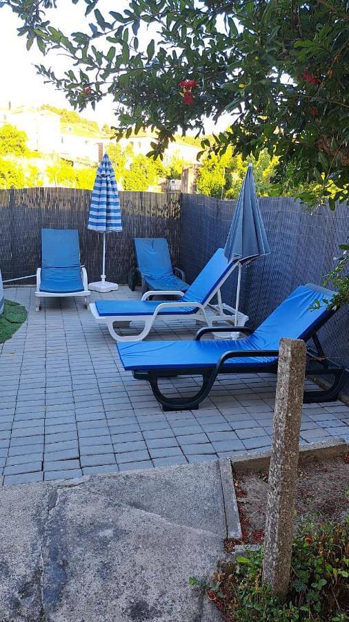 Location de vacances pour 8 personnes, avec vue ainsi que piscine et jardin dans Tabuaço - 2