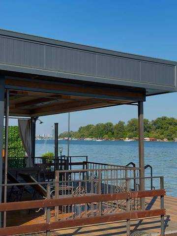 Ferienwohnung für 2 Personen, mit Seeblick und Balkon sowie Ausblick in Belgrad