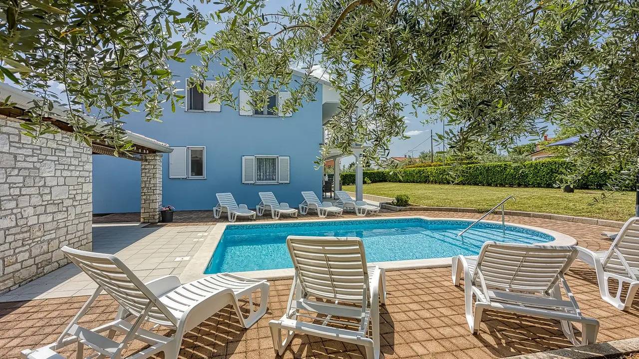 Villa für 8 Personen (121 m²) in Kaštel in Kaštel (Plovanija), Buje