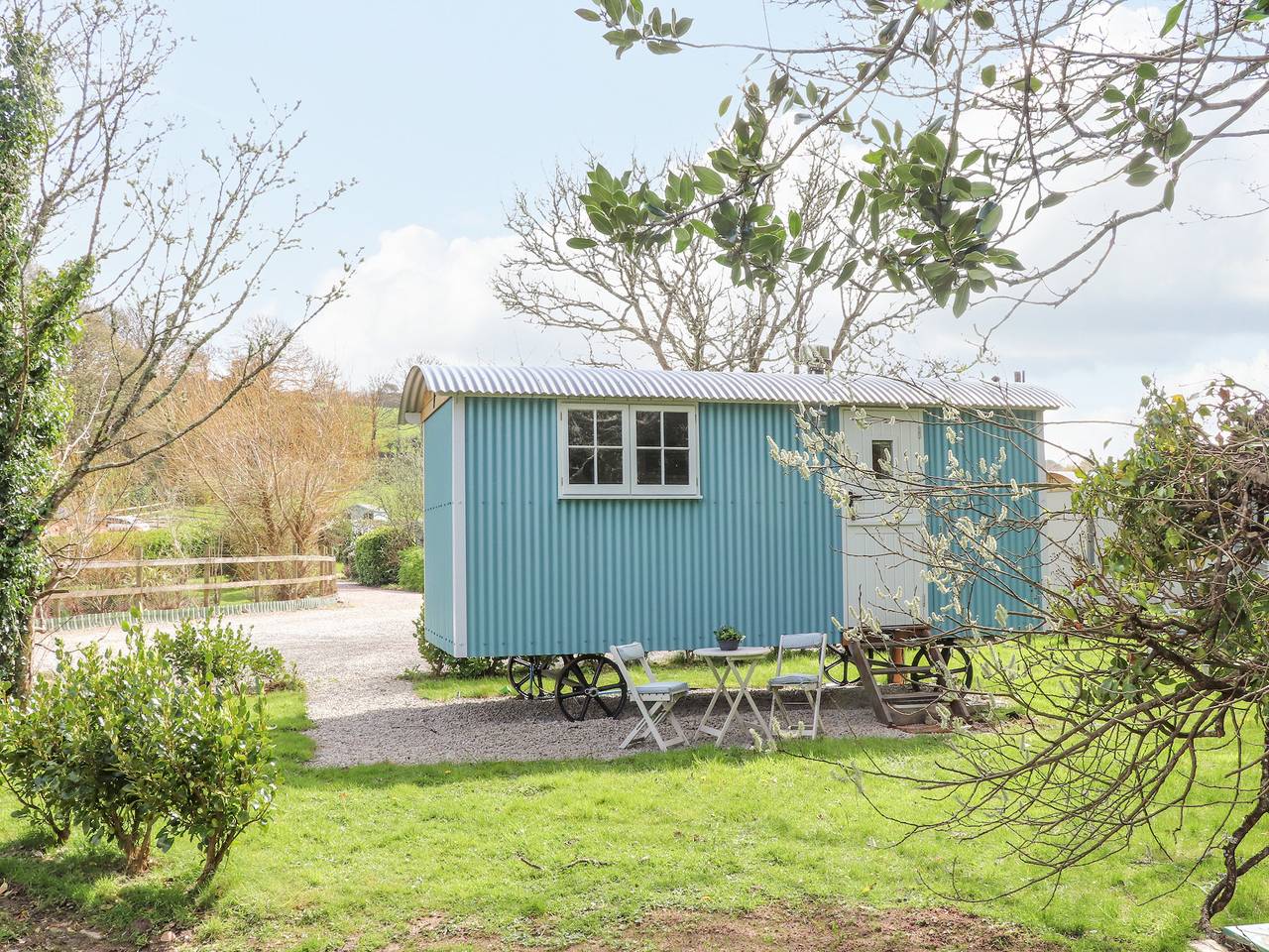 Gwithian Shepherds Hut in Cornwall