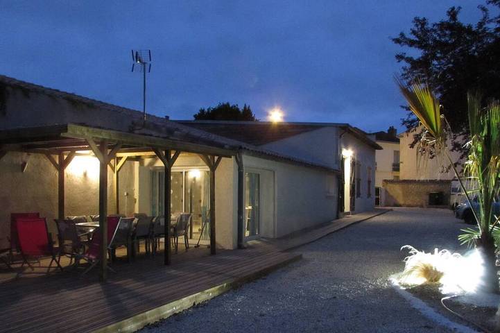 Maison de vacances pour 18 personnes, avec terrasse et jardin - 1