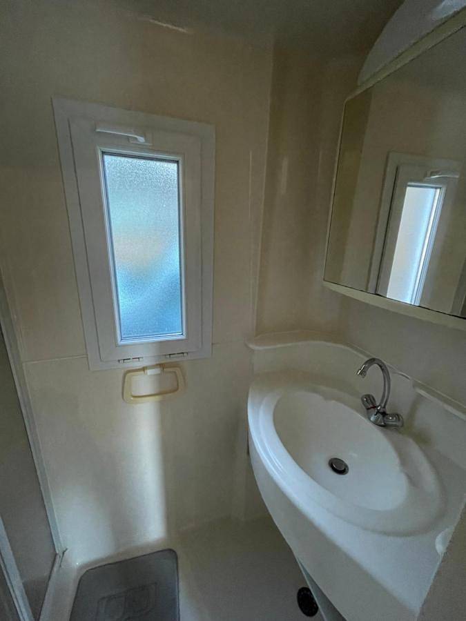 Gîte pour 5 personnes, avec piscine ainsi que vue et balcon à Lissac-sur-Couze - 3