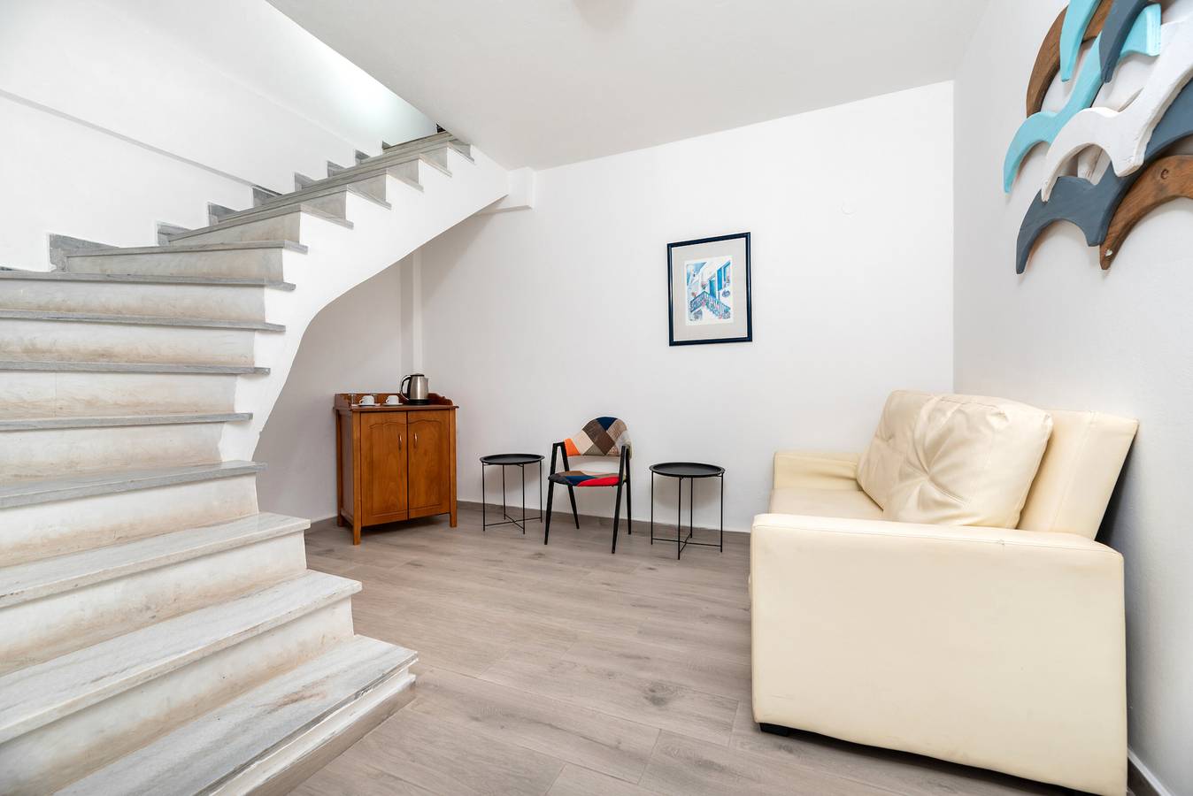 Appartement 'Maisonette' avec vue sur la montagne, Wi-Fi et climatisation in Karterados, Santorin