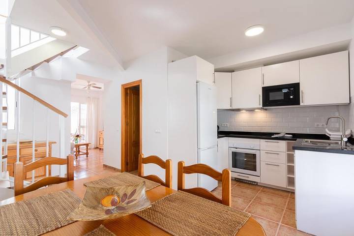 Ferienwohnung für 4 Personen, mit Terrasse und Pool, kinderfreundlich - 1
