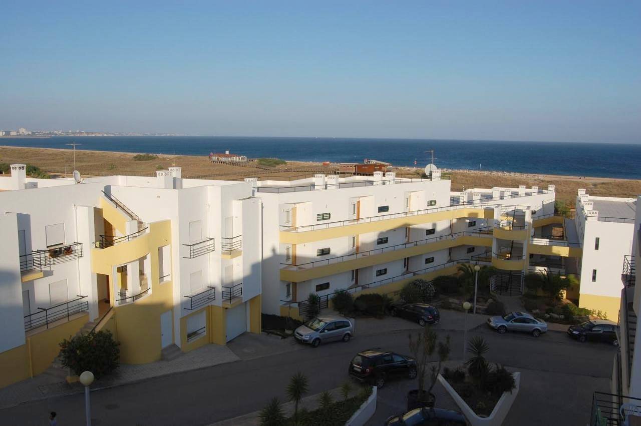 Clube Meia Praia in São Sebastião, São Gonçalo de Lagos