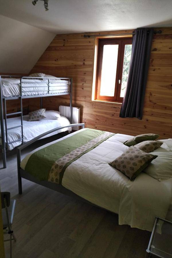 Hôtel pour 4 personnes, avec Terrasse et Jardin à Peyrelevade - 4