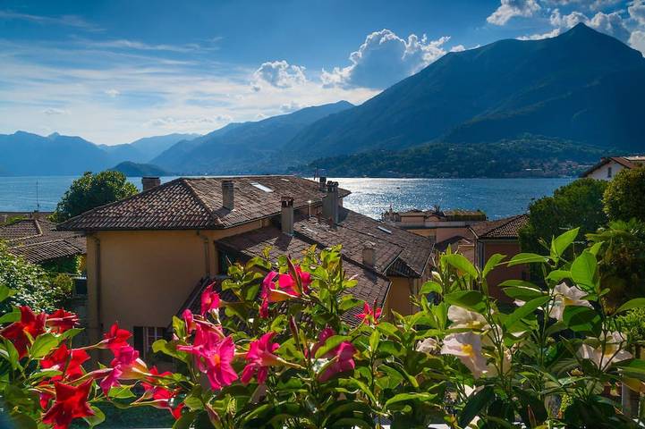 Ganze Wohnung, Bellagios Sonnenuntergang, Appt mit Terrasse und Blick auf den See in Bellagio in Bellagio, Gemeinde Bellagio