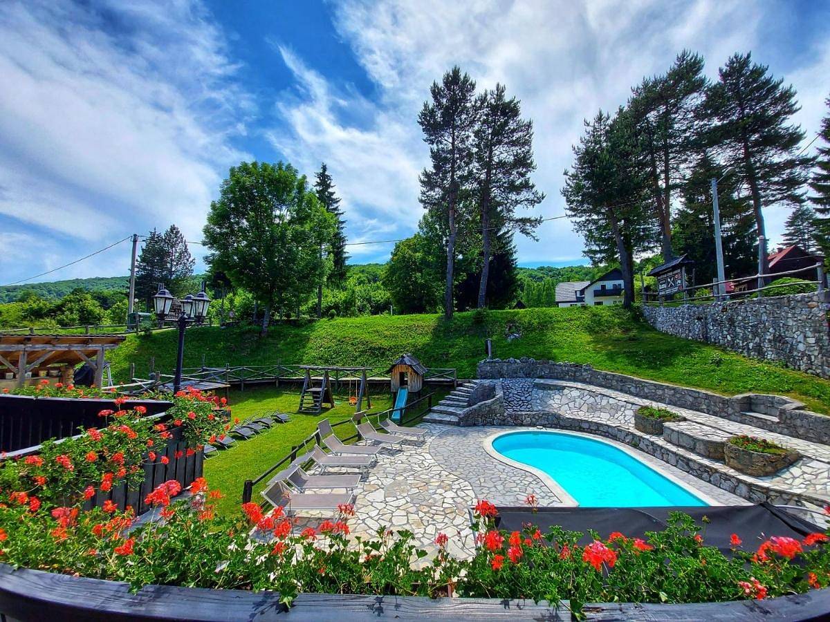 Plitvice Ethno House in Smoljanac, Plitvicemeren