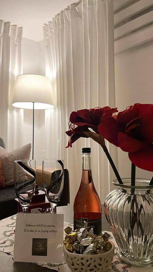 Ferienwohnung für 4 Personen, mit Ausblick und Garten in Strömstad - 3