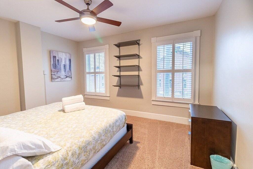 Heart of German Village Haus/Lazelle Townhaus/Petsok in Columbus, Ohio