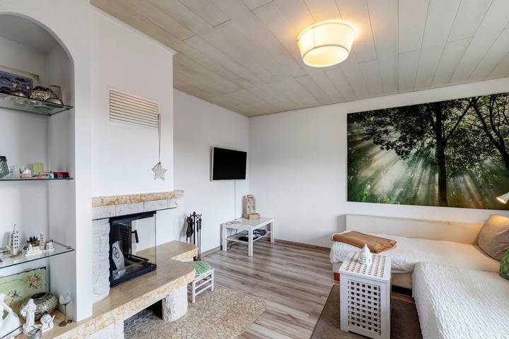 Entire apartment, Apartment 'Maintal  1' with Private Terrace and Wi-Fi in Hochstadt, Maintal