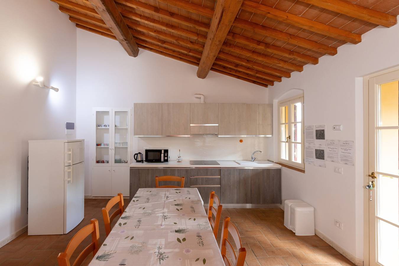 Ganze Wohnung, Apartment 'Daria' mit Gemeinschaftsgarten und Wlan in Castagneto Carducci, Etruskische Küste