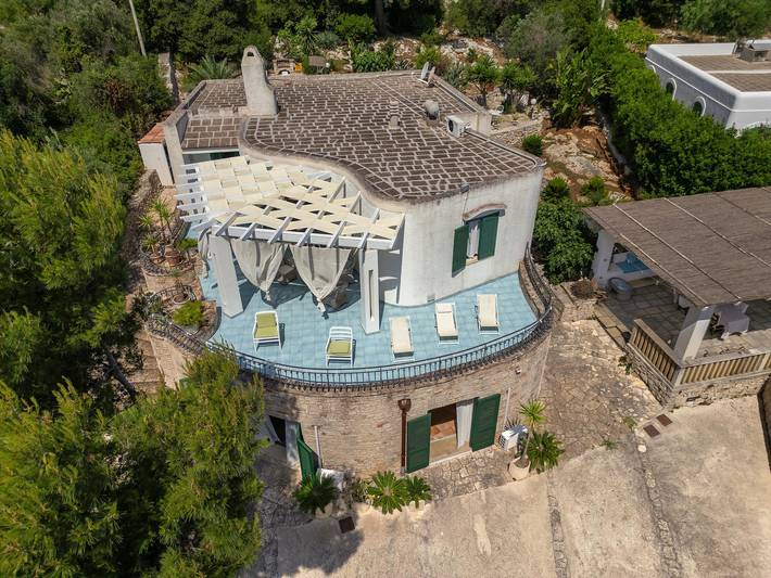 Villa für 9 Personen, mit Balkon/Terrasse und Garten in Apulien - 4