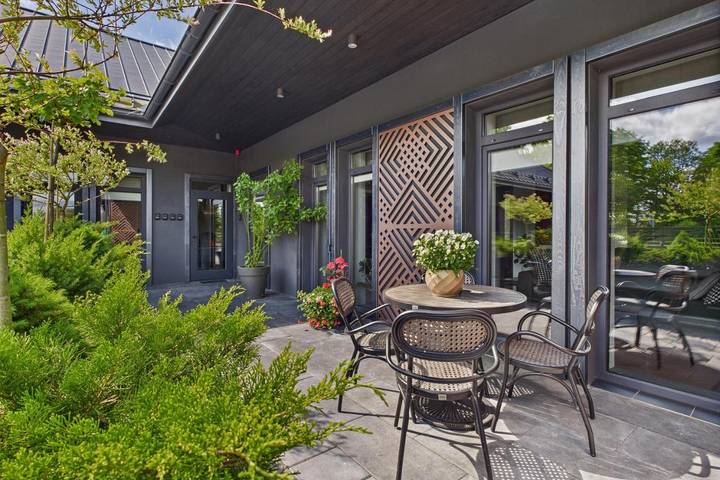 Appart’hôtel pour 4 personnes, avec vue et jardin