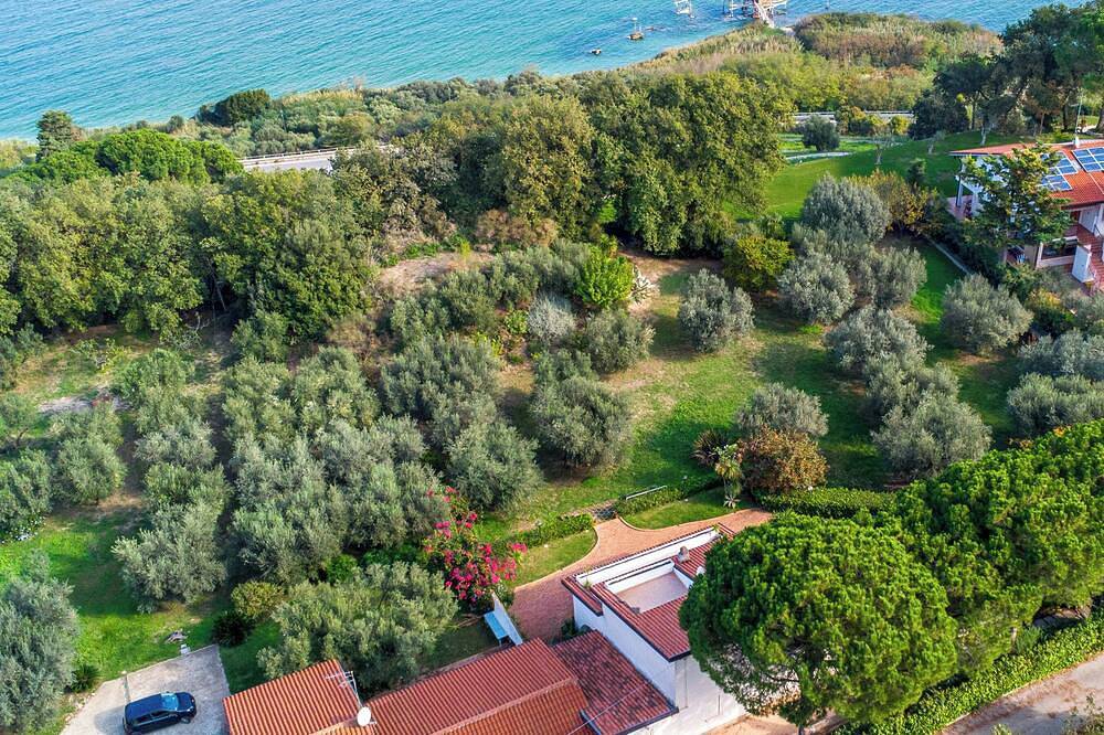 Villa per 8 Persone in Ortona (comune), Costa Adriatica Abruzzo