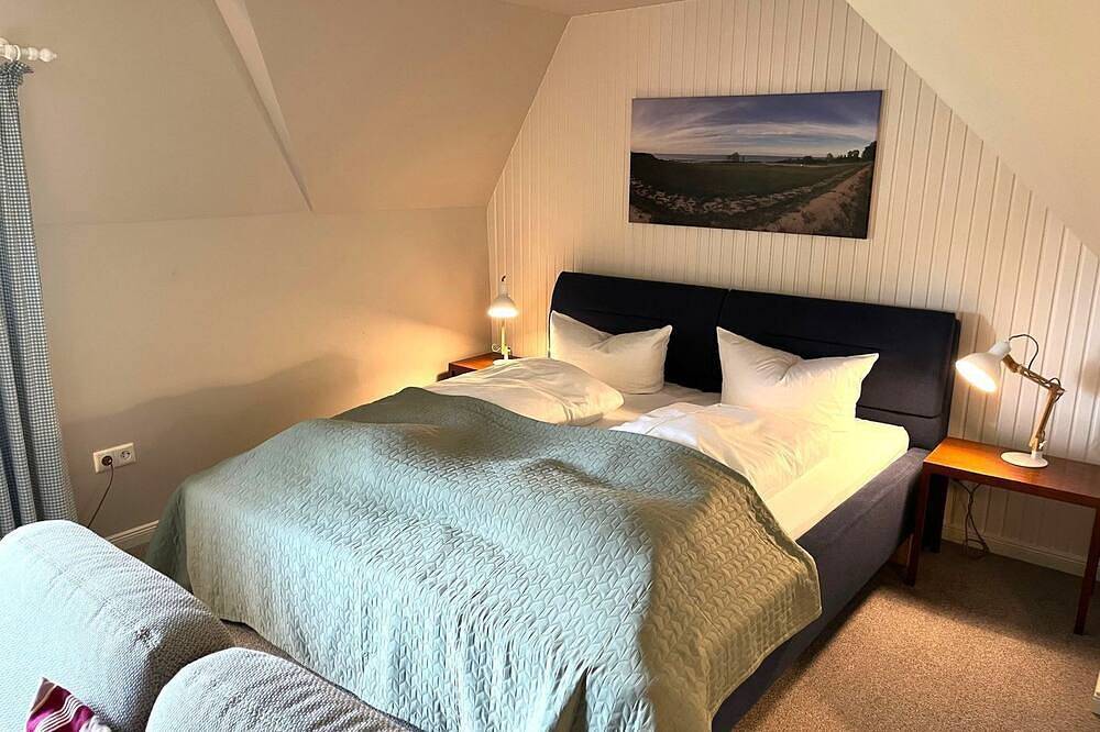 Ganze Wohnung, Unterm Reet, 100qm für bis zu 5 Personen - Altes Friesenhaus in Sylt-Ost, Sylt (Gemeinde)