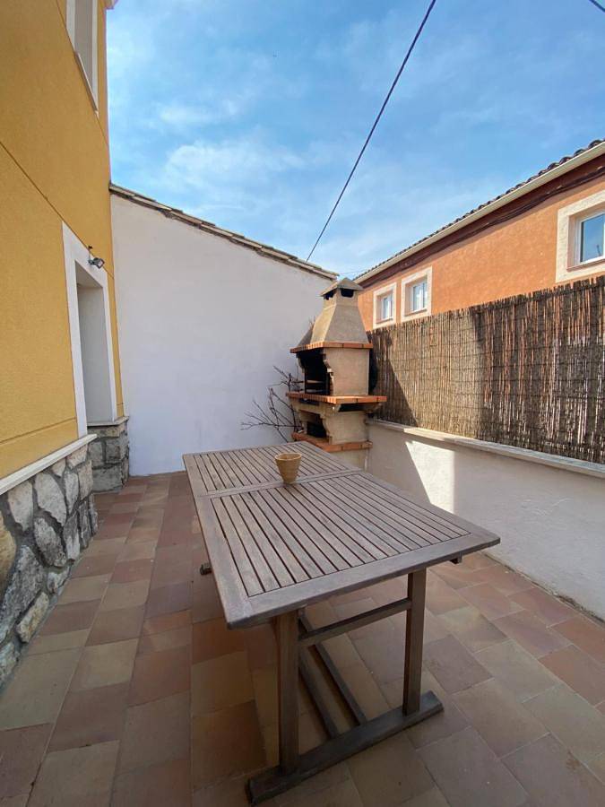 Casa rural para 8 personas, con vistas y terraza en Villalba de la Sierra - 3