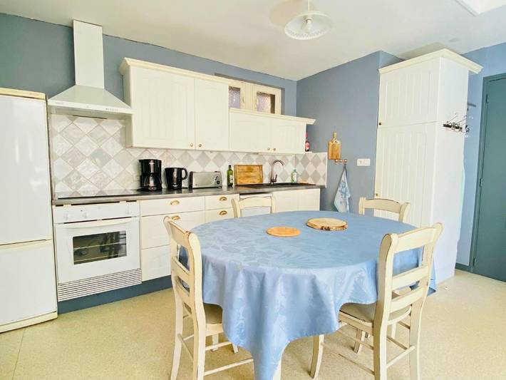 Gîte pour 4 personnes, avec jardin ainsi que vue sur le lac et vue, animaux acceptés à Saint-Hilaire-les-Courbes - 2