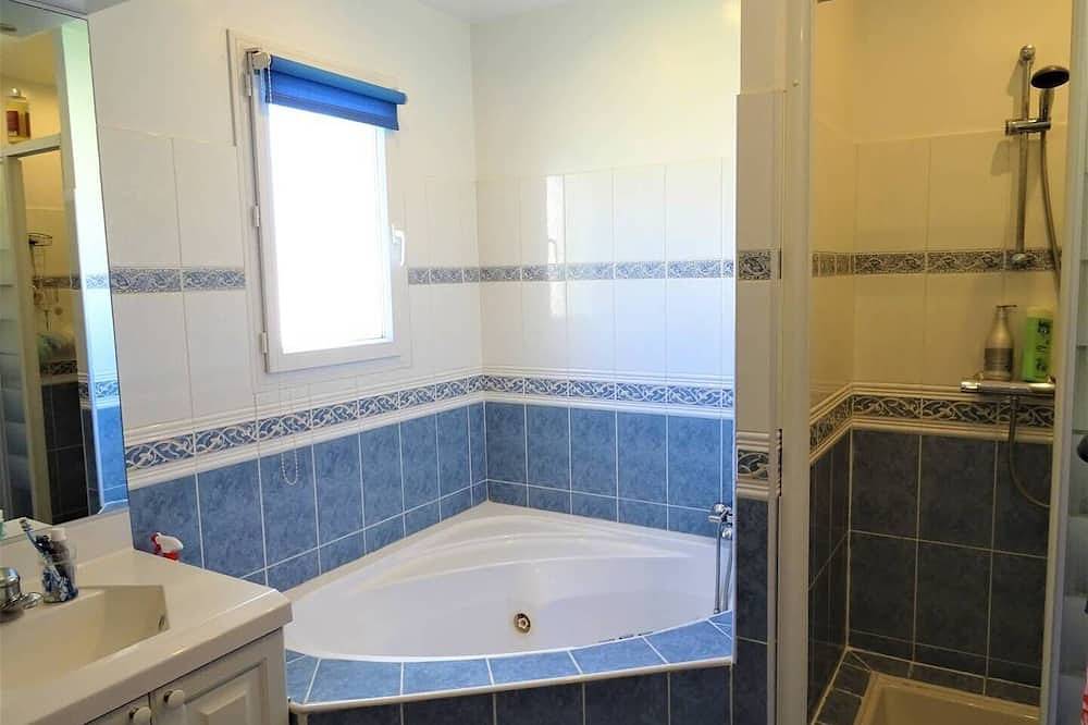 Hermosa Villa Tradicional Muy Cómoda 6/8 Pers Piscina Privada Jardín Hermoso 15Mn Playas ... in Saint-Estève, Region de Perpignan