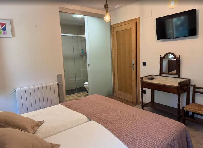 Casa rural para 11 personas, con Terraza además de Jardín y Piscina en Cañizares - 4