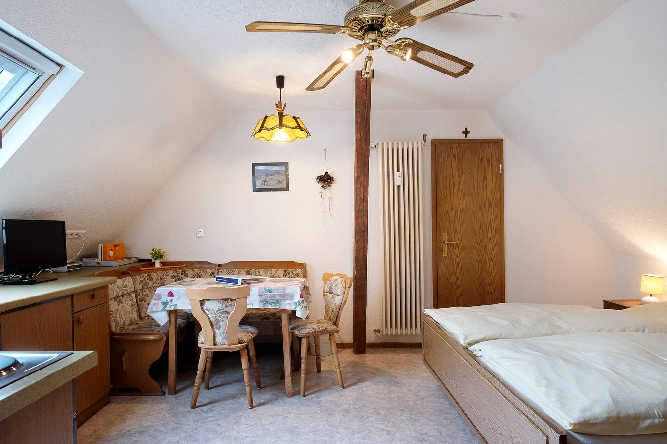 Ganze Wohnung, Studio 7 mit Bergblick, Grillplatz und Wlan in Oberharmersbach, Mittlerer Schwarzwald