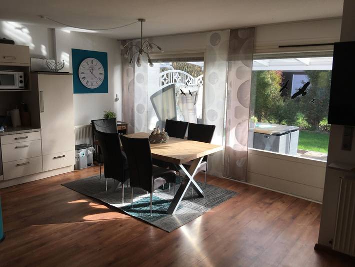 Ferienhaus für 4 Personen, mit Terrasse und Garten, mit Haustier in Burhave - 2