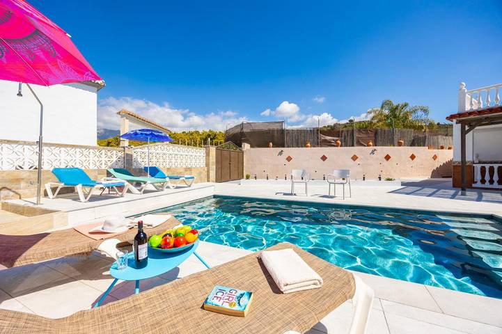 Finca für 6 Personen, mit Garten und Terrasse in Nerja - 3