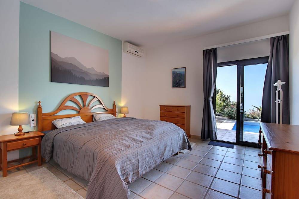 Casa Dos Dragos Ferienhaus mit Pool und Meerblick in Tajuya, El Paso