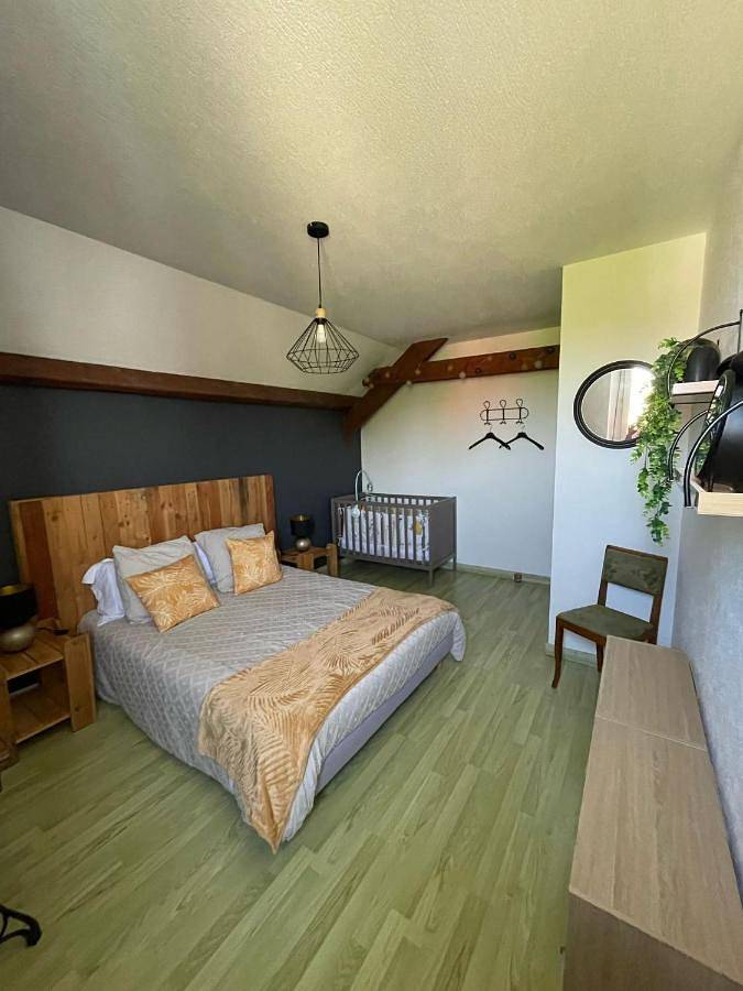 Location de vacances pour 10 personnes, avec jardin, animaux acceptés à Coucy-le-Château-Auffrique - 3