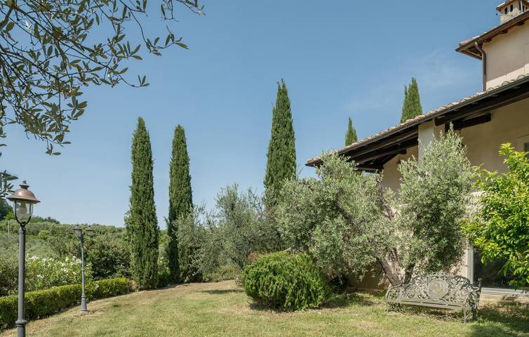 Gemütliche Ferienwohnung mit WLAN, Klimaanlage, Parkplatz, Terrasse – 500 m bis Torri in Sabina in Torri in Sabina, Rieti Provinz