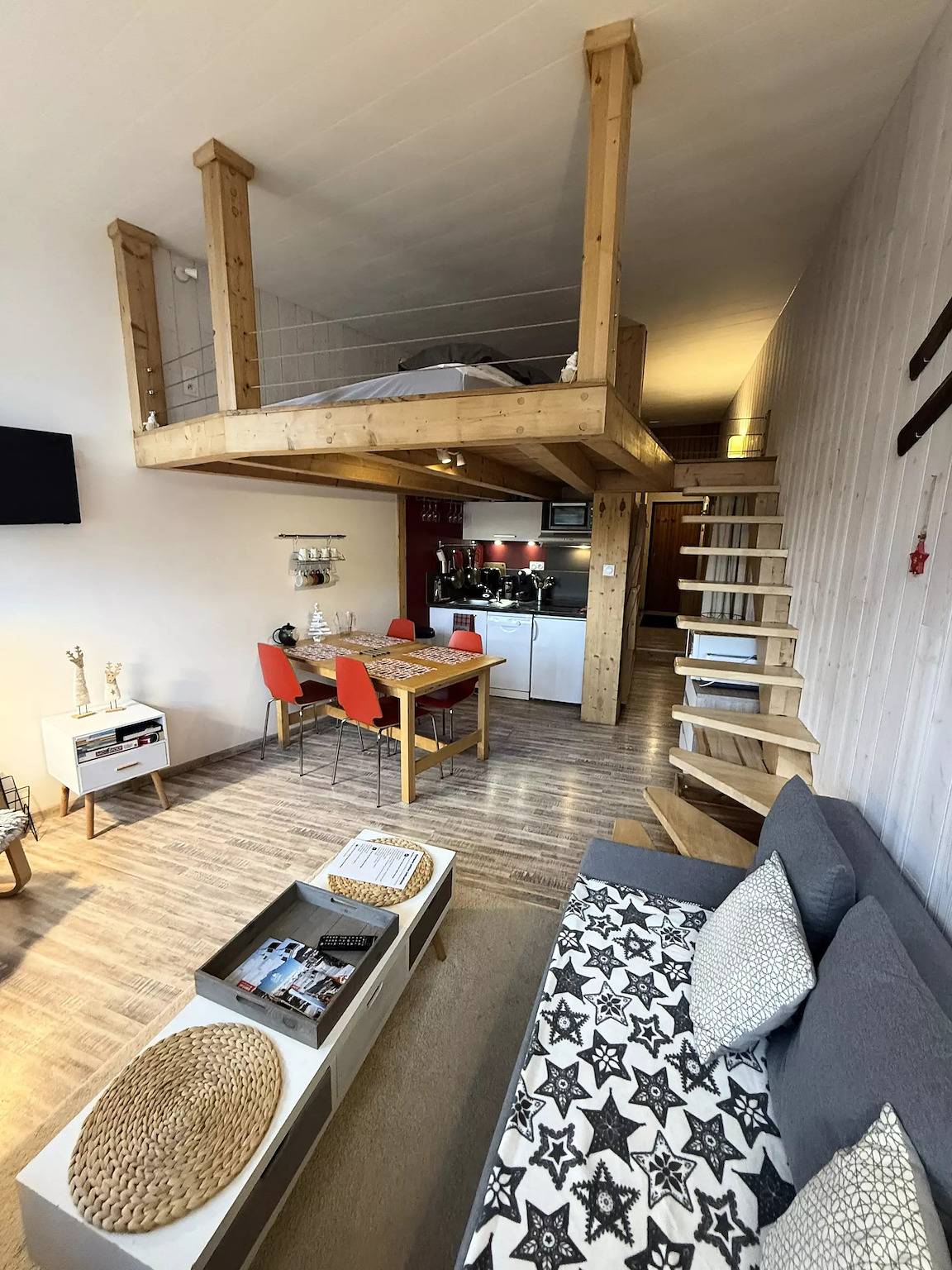 Estudio entero, Studio duplex hipercent 4 personas in Le Lioran, Laveissière