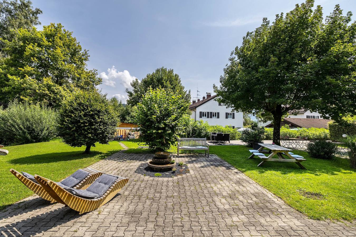 Ganze Wohnung, Apartment 'Fewo Brünnstein – Zimmer 6' mit Bergblick, Gemeinschaftsgarten & Wlan in Oberaudorf, Bayerische Alpen