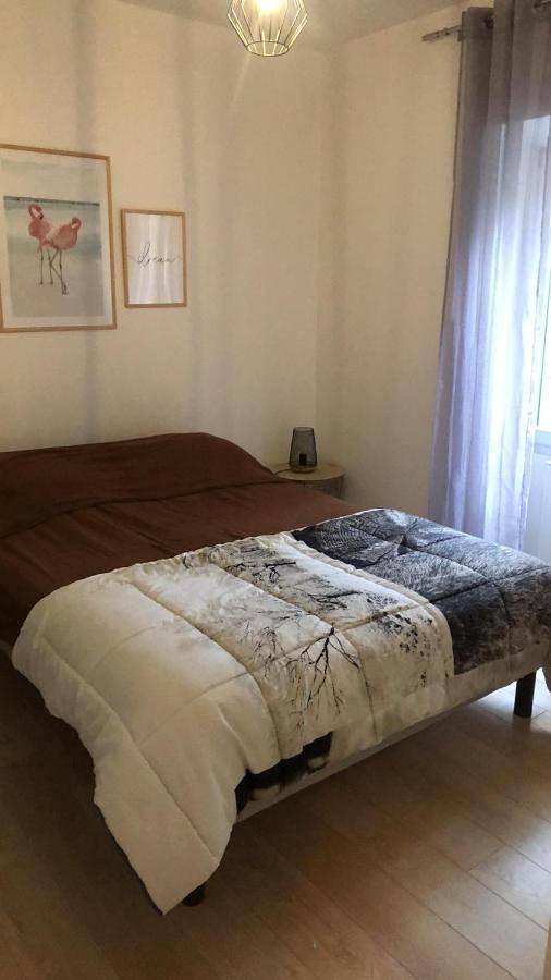 Gîte pour 4 personnes, avec vue et terrasse, animaux acceptés à Lons-le-Saunier - 3