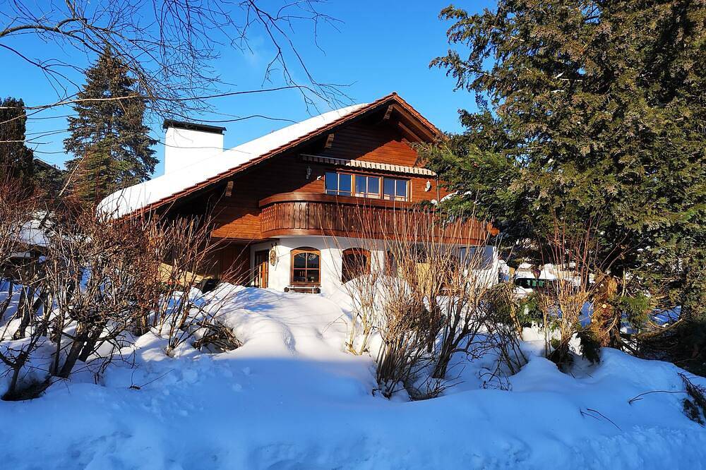 Ganze Wohnung, Country-style holiday apartment (sauna, table football, darts, billiards) in Argenbühl, Württembergisches Allgäu