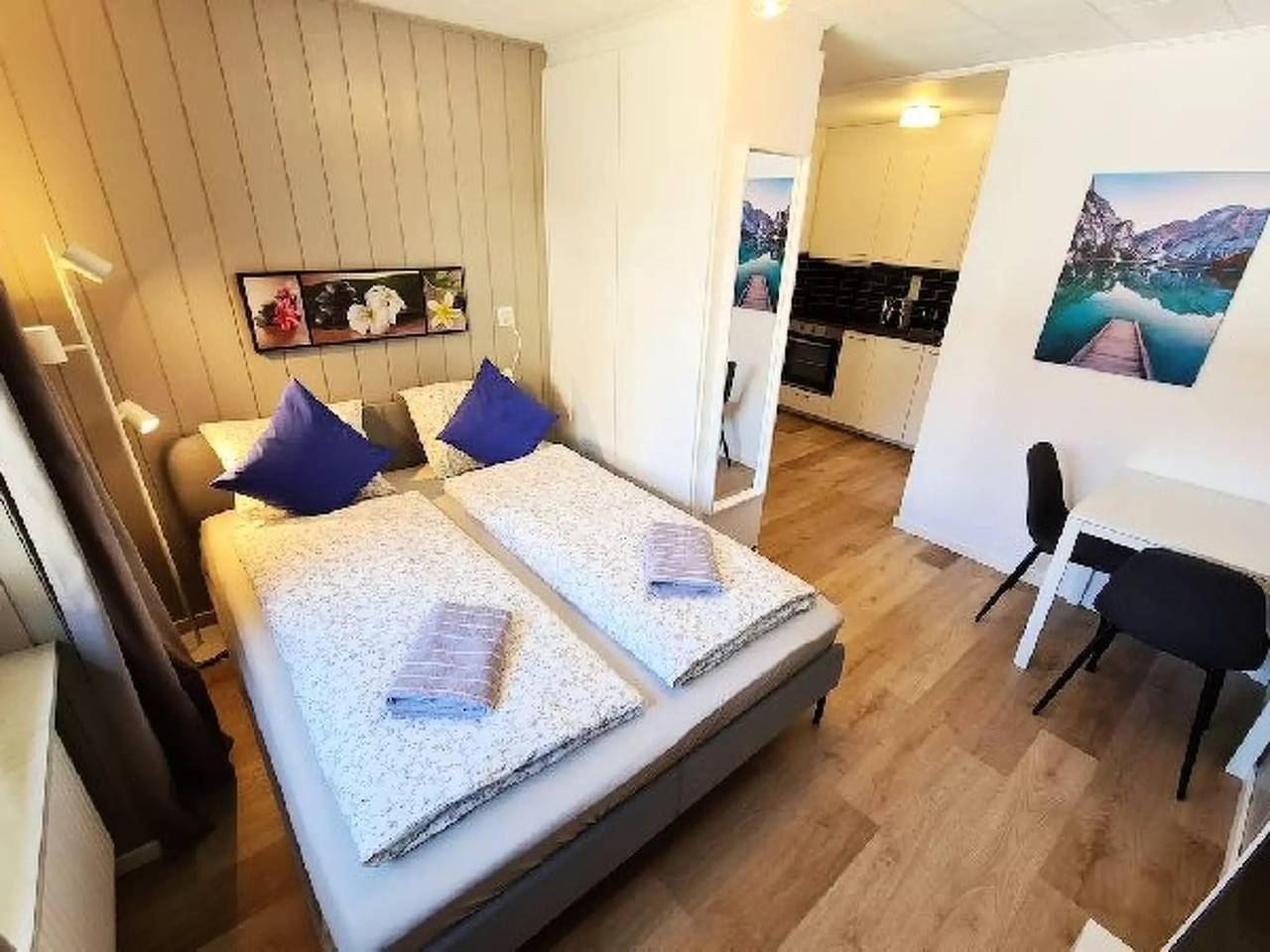 Ganze Wohnung, 1 Ausstellung 2 Personen in Disentis, Surselva