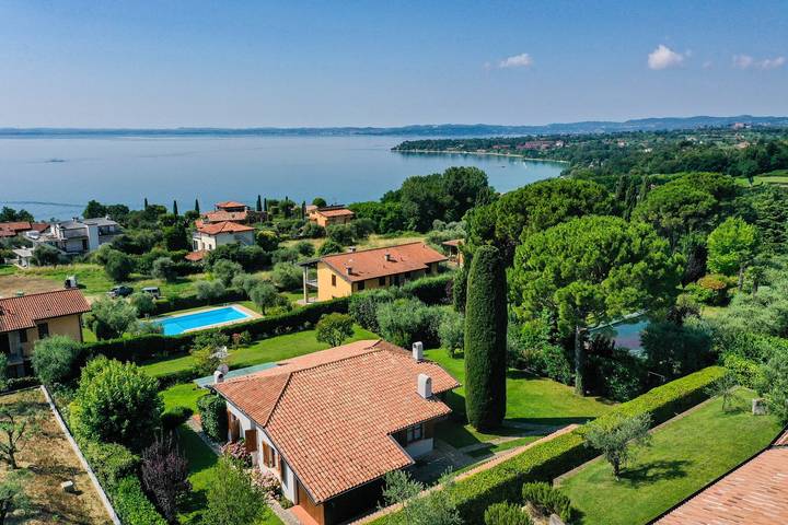 Ferienhaus für 7 Personen, mit Garten und Seeblick in Manerba del Garda - 2