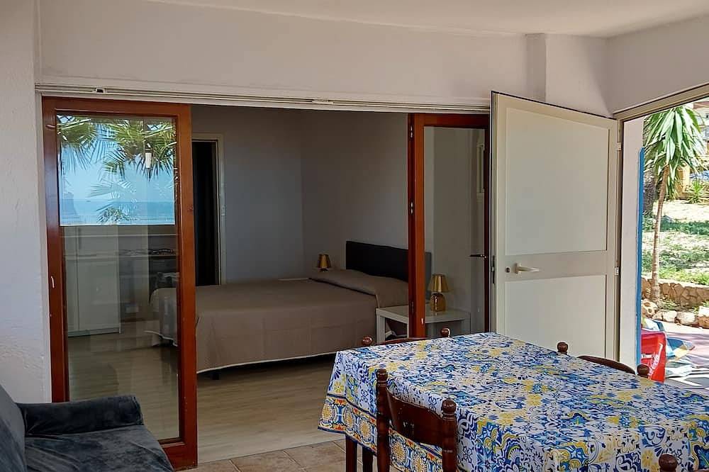 Window to the Sea  in Punta Grande (Sicily), Porto Empedocle