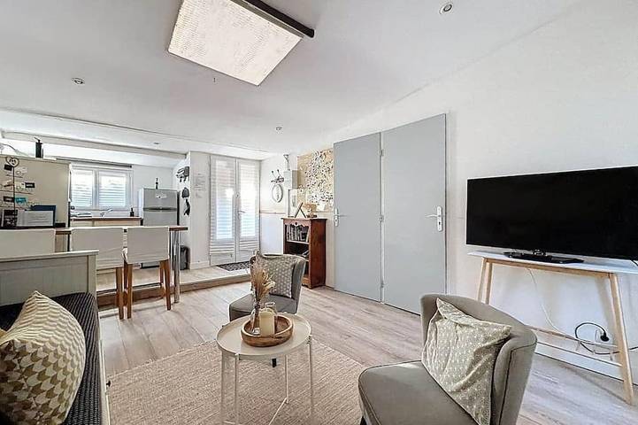 Gîte pour 4 personnes dans Communay