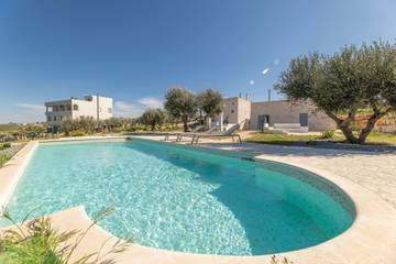 Casa Vacanza per 10 Persone in Cisternino, Valle D'Itria, Foto 1