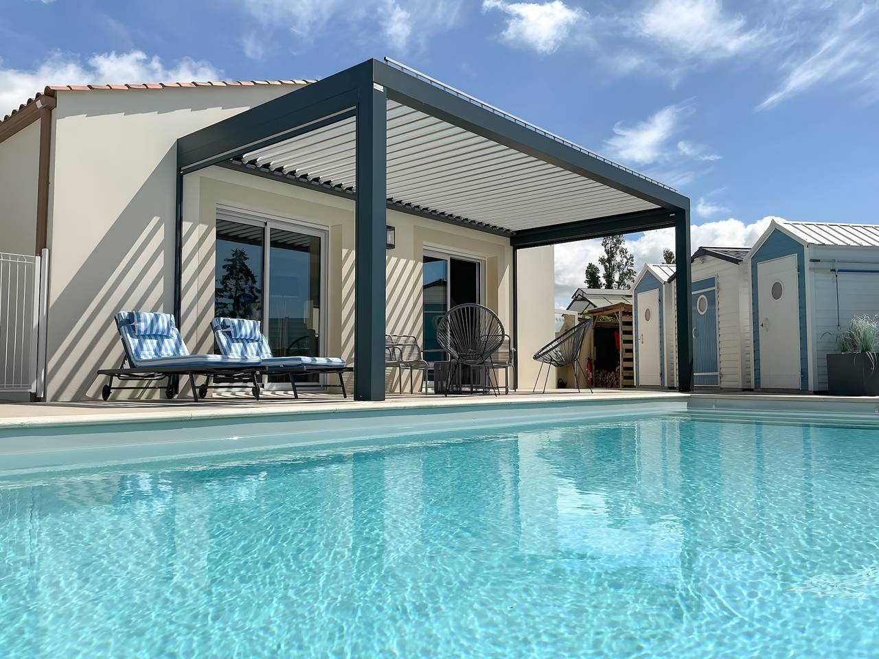 Maison de vacances « La Villa Des Conches - 701 » avec terrasse privée, jardin et Wi-Fi in Longeville-sur-Mer, Vendée