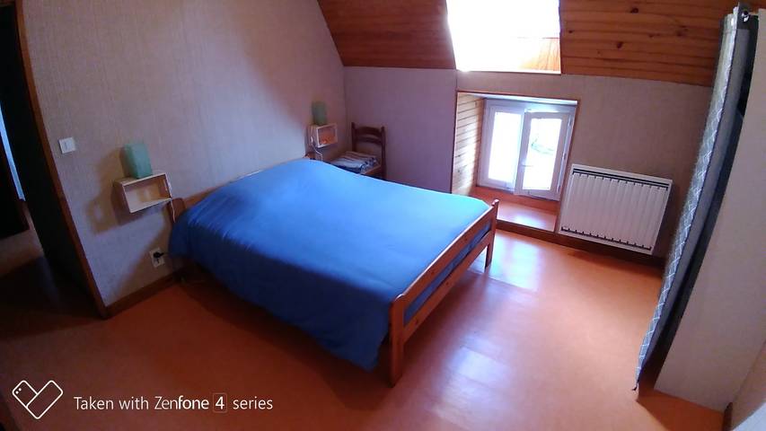 Gîte pour 6 personnes, adapté aux familles à La Tour-d'Auvergne - 4