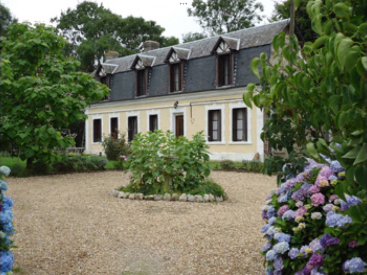 Le Clos D'Etretat Chambres et table d'hôtes & Gite - Chambre Monet in Les Loges, Région du Havre