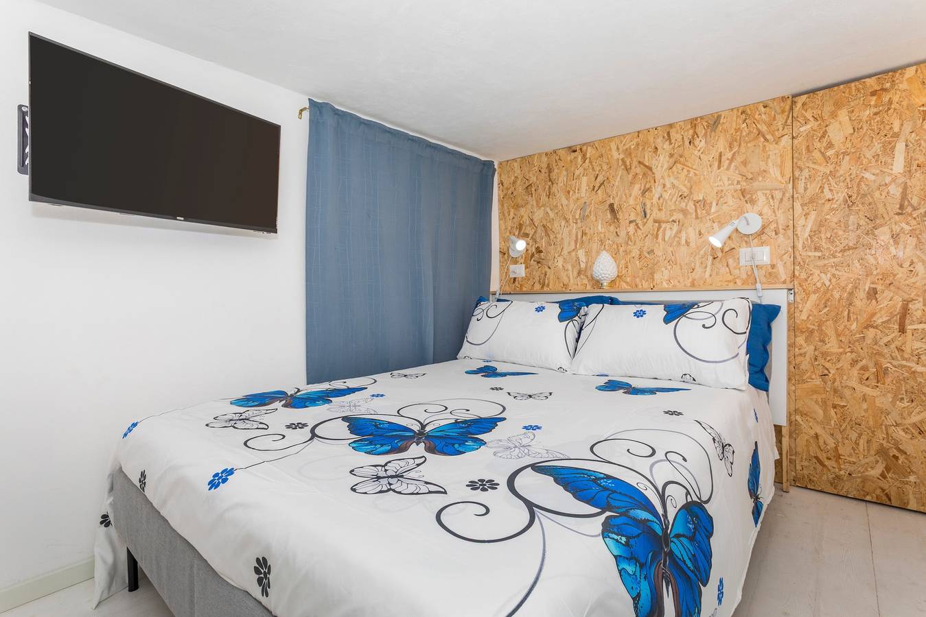 Entire apartment, Apartment 'Causunara's Grazia' with Balcony, Wi-Fi and Air Conditioning in Catania, Catania Province