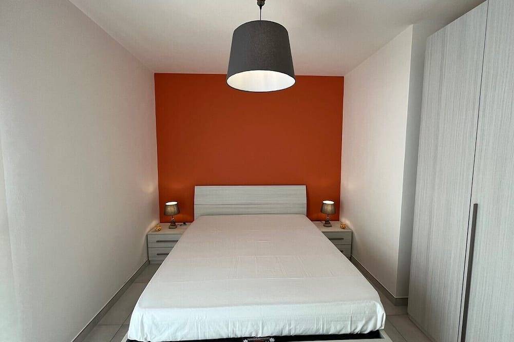 Entire apartment, 2 Bedroom Apartment in Marina di Pescoluse in Marina di Pescoluse, Pescoluse