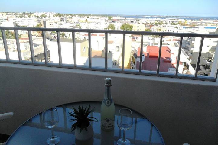 Ferieleilighet for 6 personer, med balkong - 1